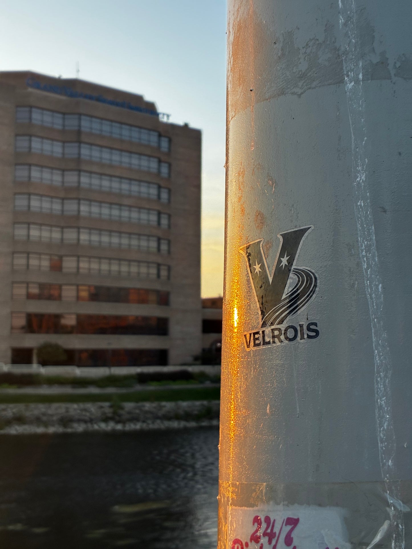 “VStar” Velrois Sticker Pack
